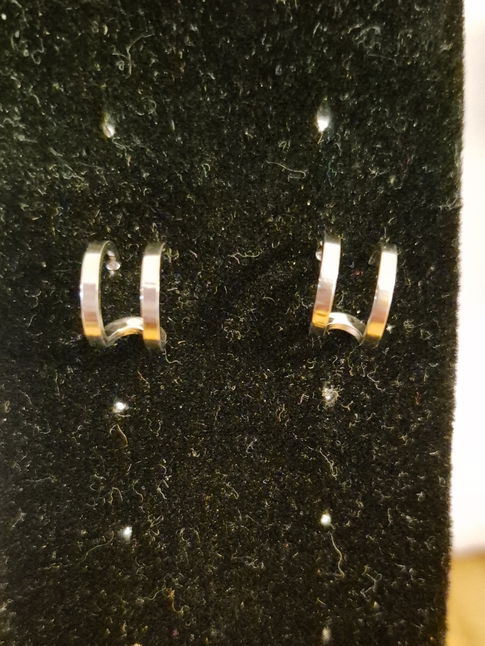 Sterling Silver Double-Band Hoop Cartilage Earrings - Silver